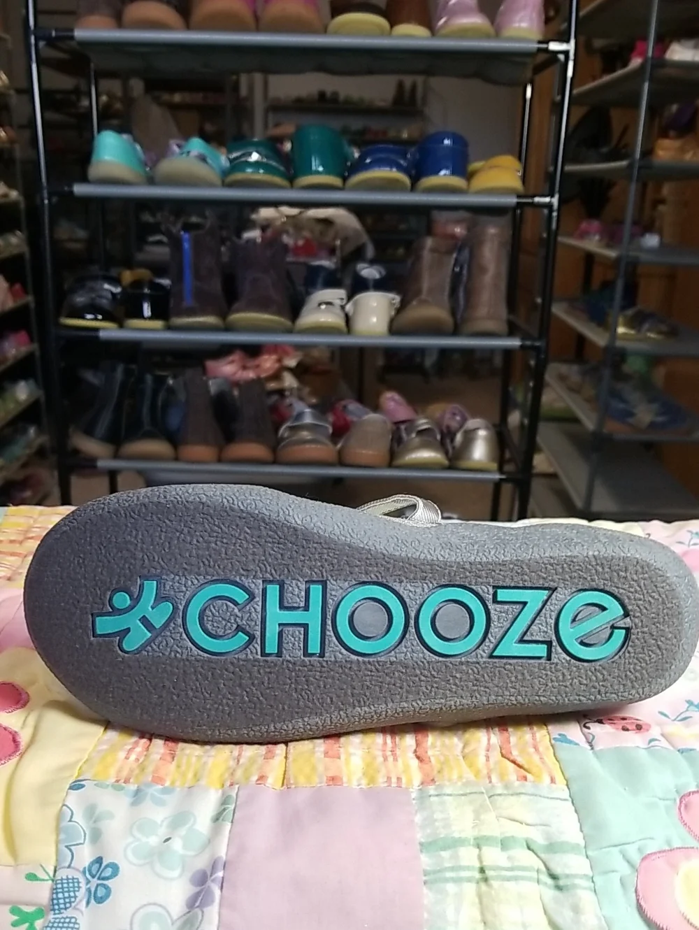 Chooze Silver Glitter Mary Jane Shoes Size 6 NWT But Imperfect Please See Photos